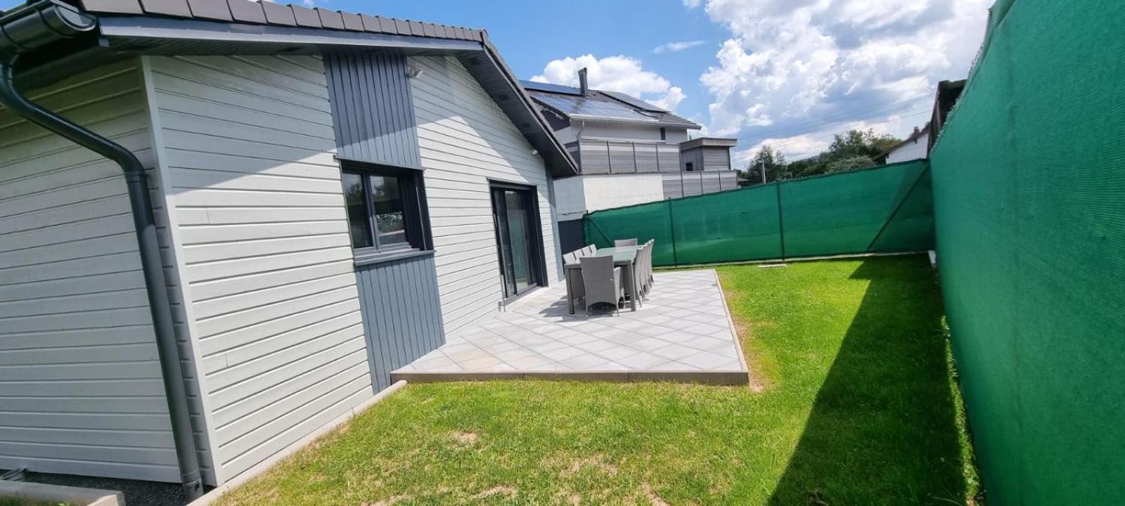 Maison *